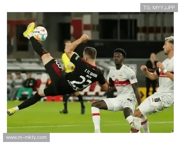 奥格斯堡vs柏林联合：科恩红牌改变战局